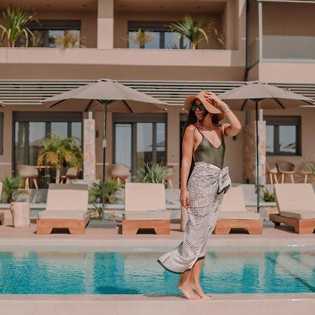 Marble Luxury Suites Karteros Ngoại thất bức ảnh
