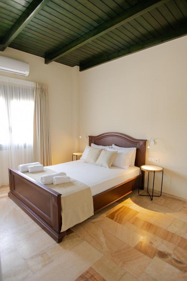 Marble Luxury Suites Karteros Ngoại thất bức ảnh