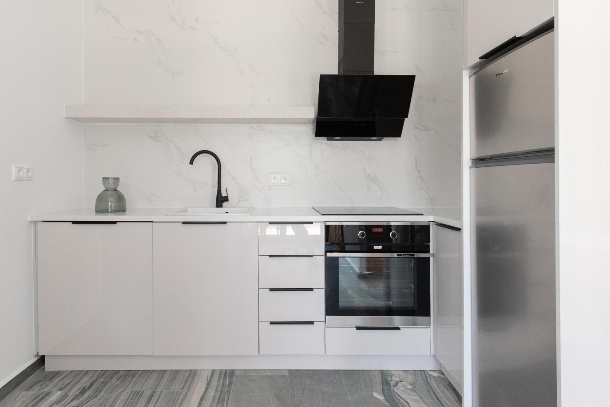 Marble Luxury Suites Karteros Ngoại thất bức ảnh