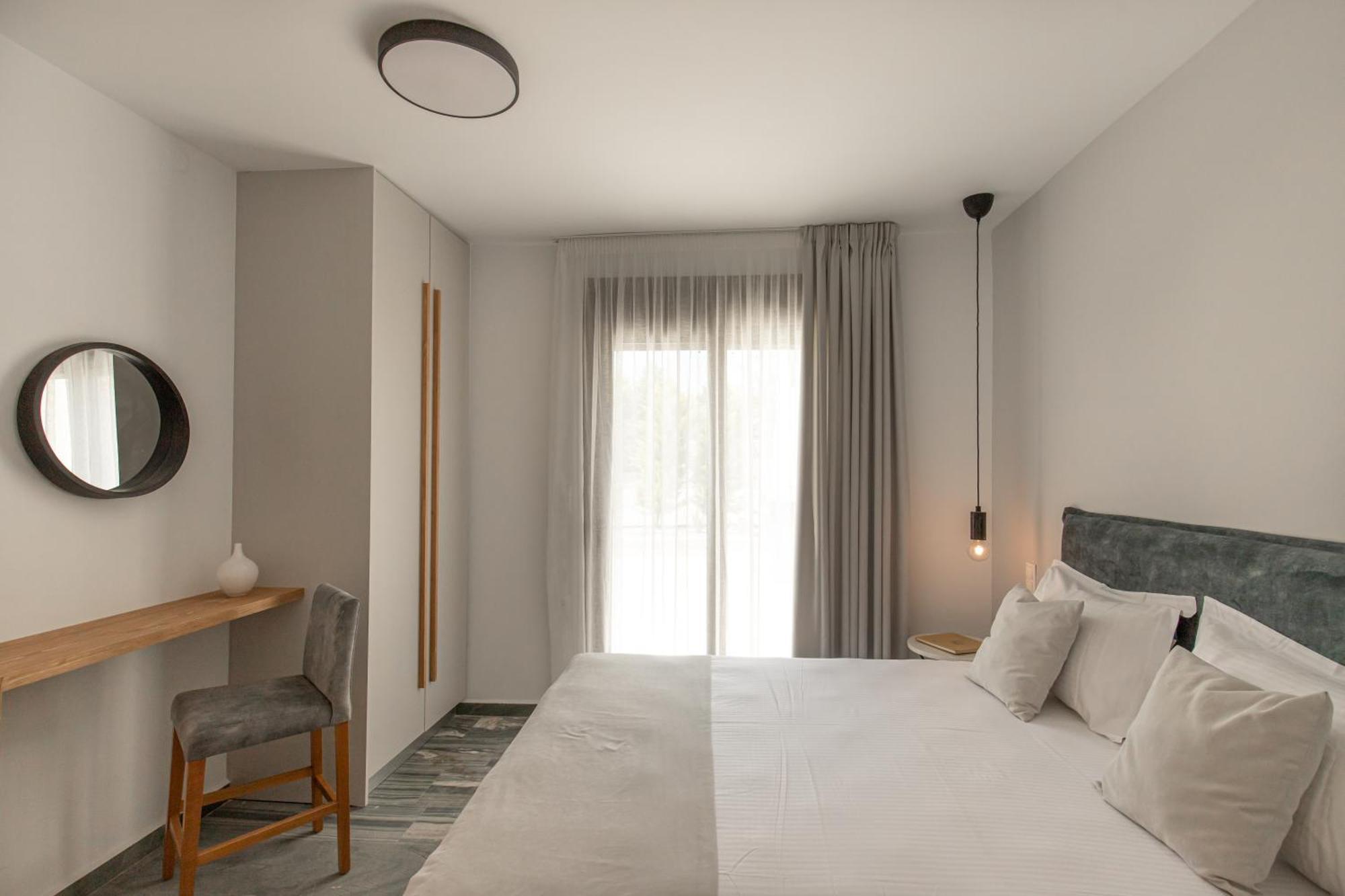 Marble Luxury Suites Karteros Ngoại thất bức ảnh